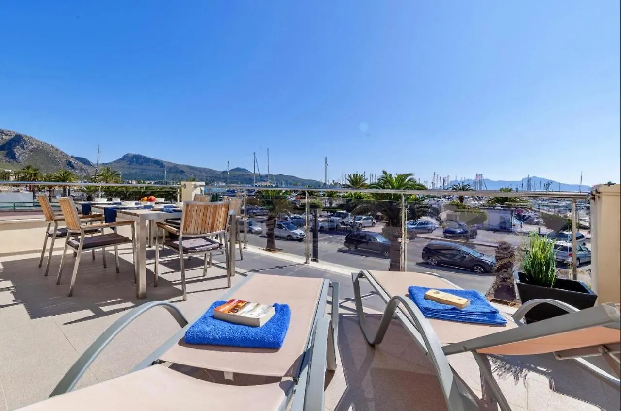 Modern Frontline Apartment With Sea Views Port de Pollença
