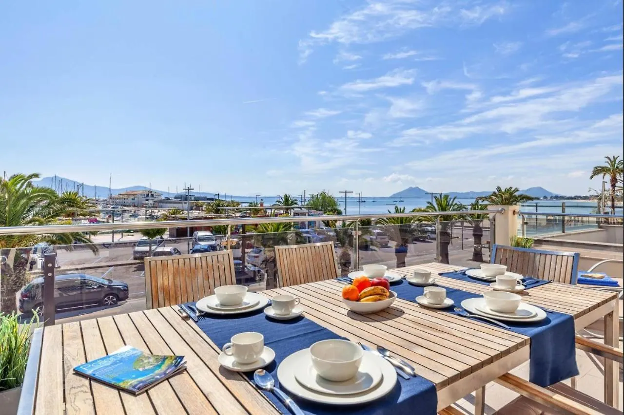 Modern Frontline Apartment With Sea Views Port de Pollença 0*,